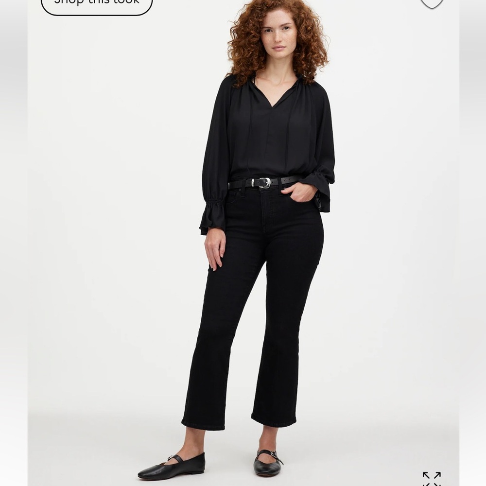 NWT Madewell Curvy Kick Out Jeans